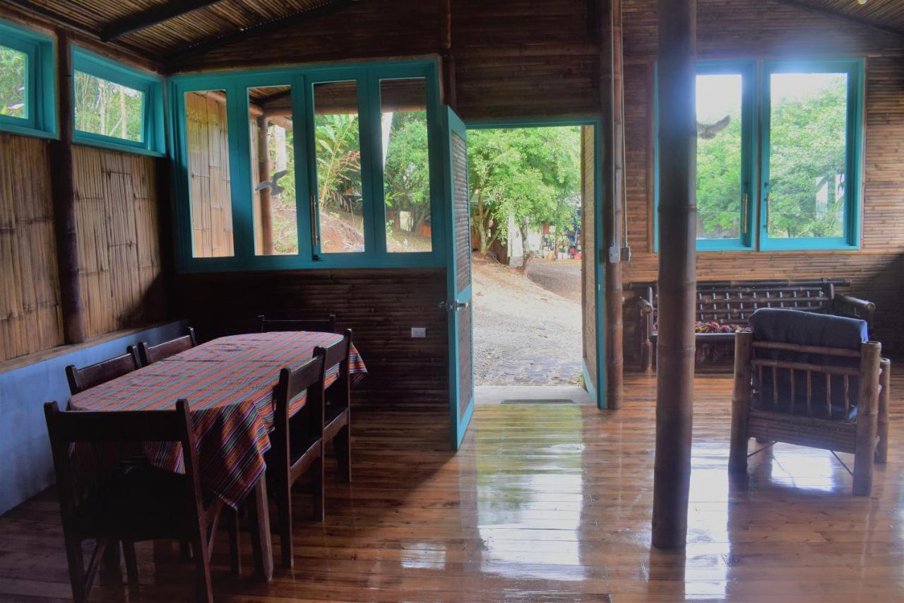 הוילה טוריאלבה Casa De Bambu מראה חיצוני תמונה